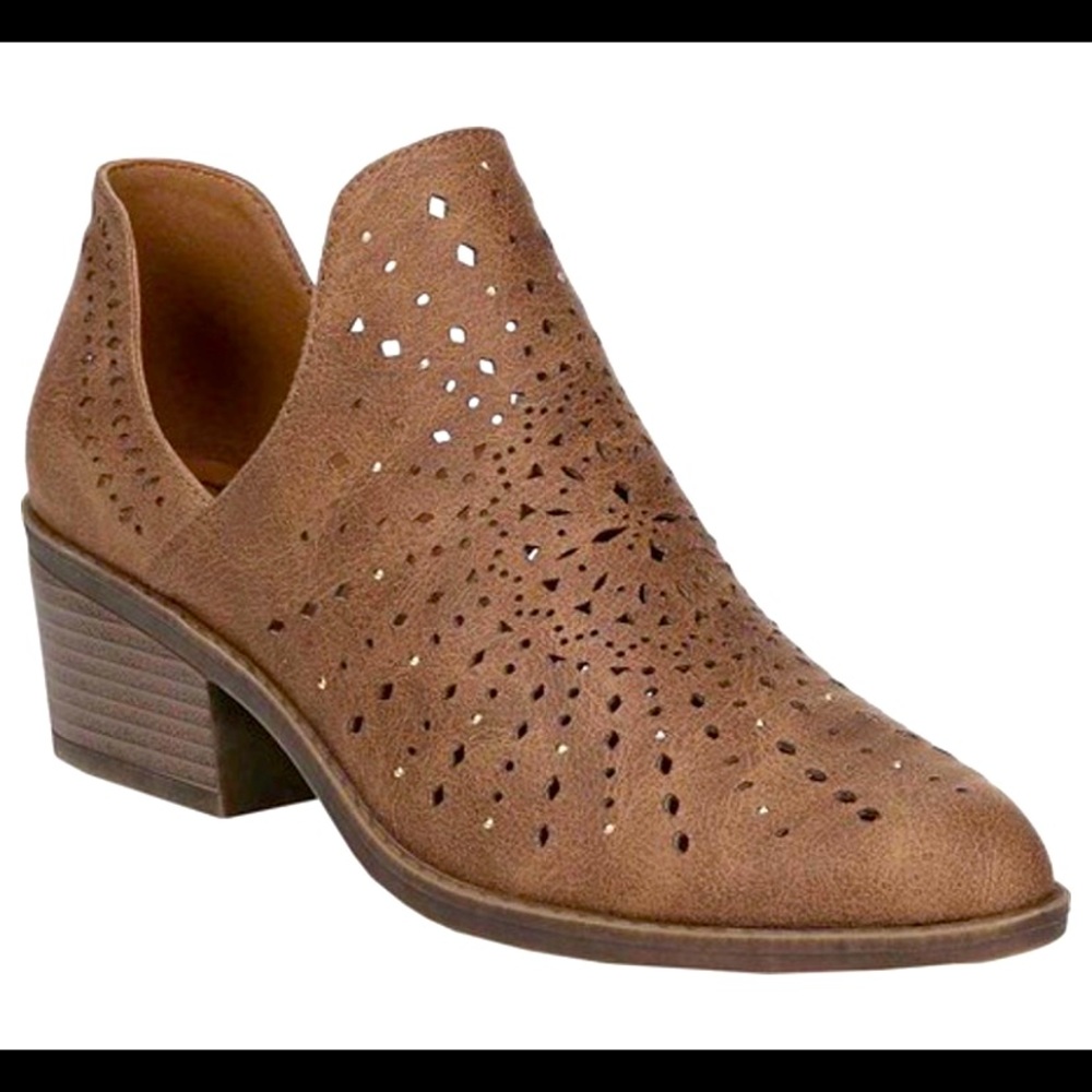 Women’s Fergalicious Wyatt Ankle Boots